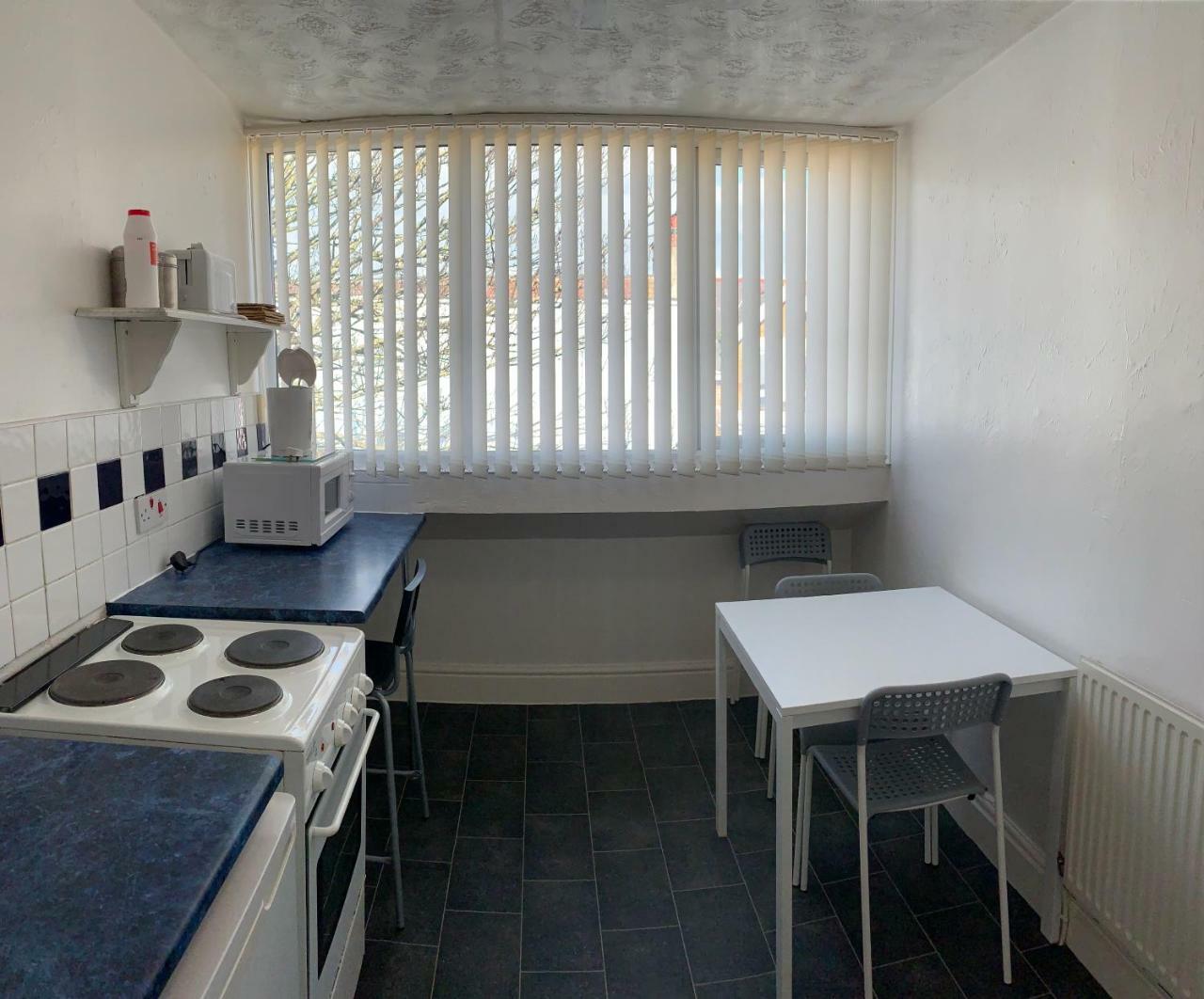 Beeton Villas Holiday Apartments Μπλάκπουλ Εξωτερικό φωτογραφία