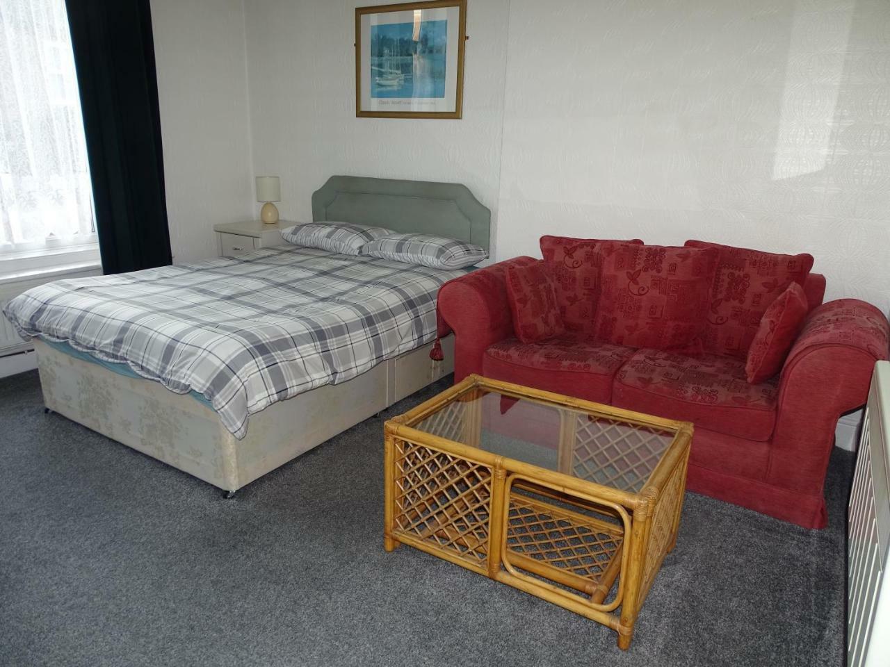 Beeton Villas Holiday Apartments Μπλάκπουλ Εξωτερικό φωτογραφία