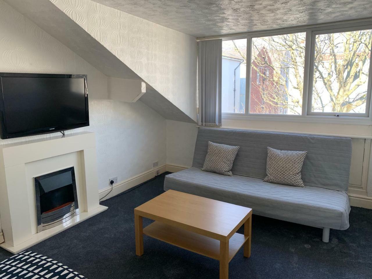 Beeton Villas Holiday Apartments Μπλάκπουλ Εξωτερικό φωτογραφία