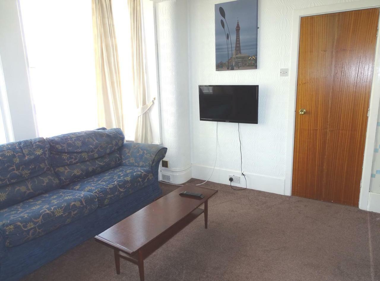 Beeton Villas Holiday Apartments Μπλάκπουλ Εξωτερικό φωτογραφία
