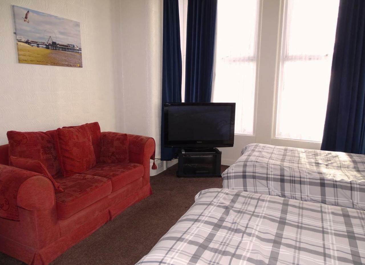 Beeton Villas Holiday Apartments Μπλάκπουλ Εξωτερικό φωτογραφία